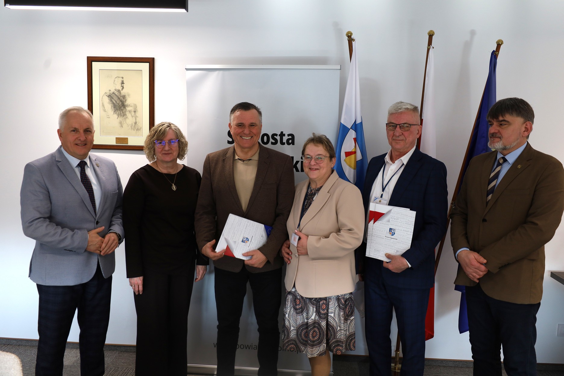 Umowy na budowę chodników podpisane!